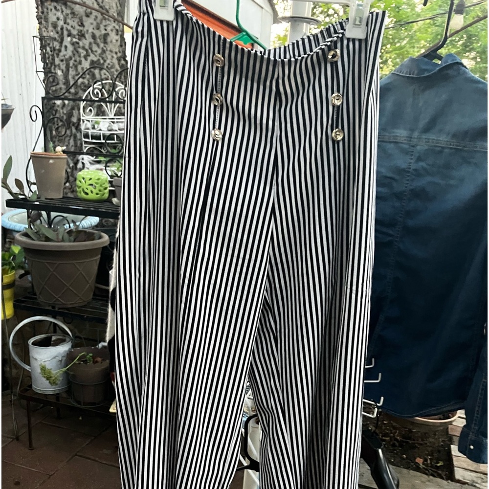 haute monde size large